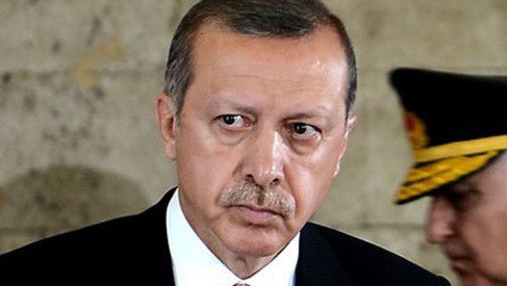 AKP'yi hedef aldı