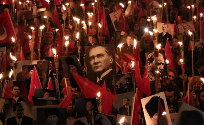 19 Mayıs'ı kutlamak AKP'li belediyeye serbest, CHP'li belediyeye yasak