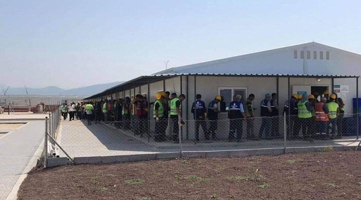 TOGG şantiyesinde işçiler yemek kuyruğunda saatlerce bekliyor!