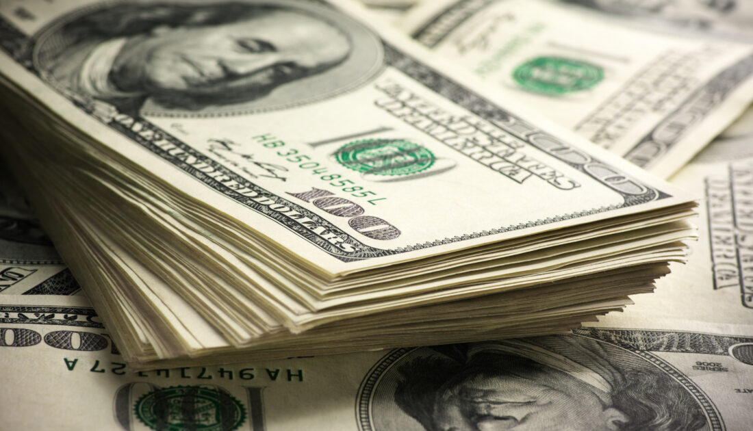 Dolar güne 8,47 seviyesinde başladı