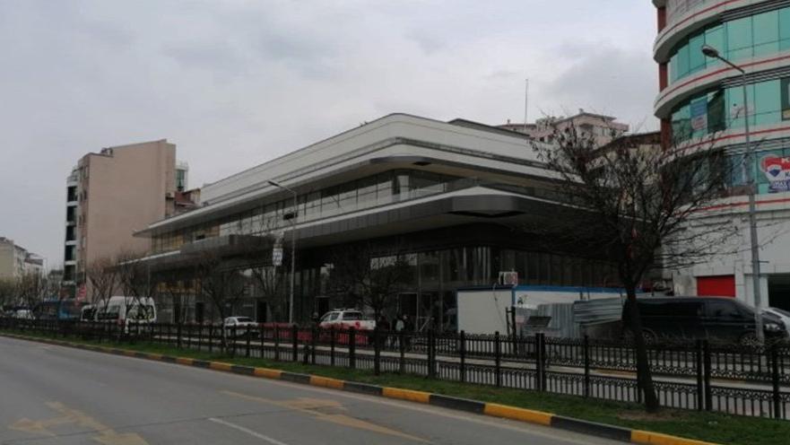 150 milyon liraya yapılan otopark elde kaldı