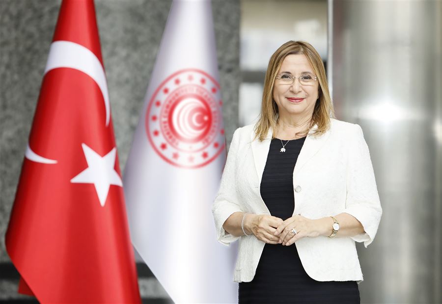 Ruhsar Pekcan'a bir darbe de eski ortaklarından!