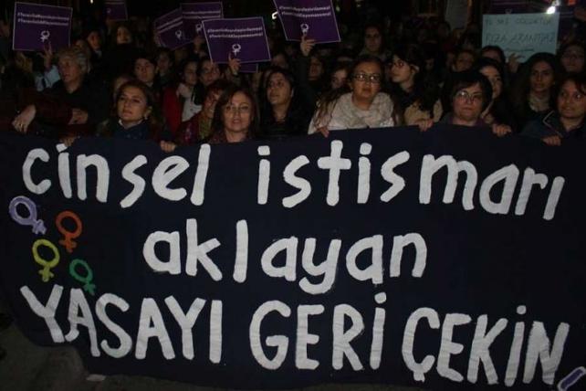 İki kardeş, babaları tarafından yıllarca istismara maruz bırakıldı