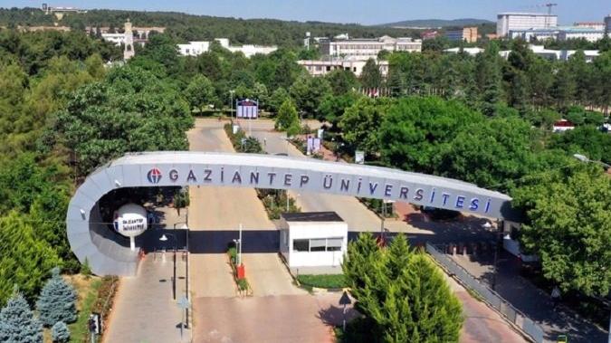 Üniversite dekana doymuyor: 10 ayda 9 dekan, 3 genel sekreter değişti
