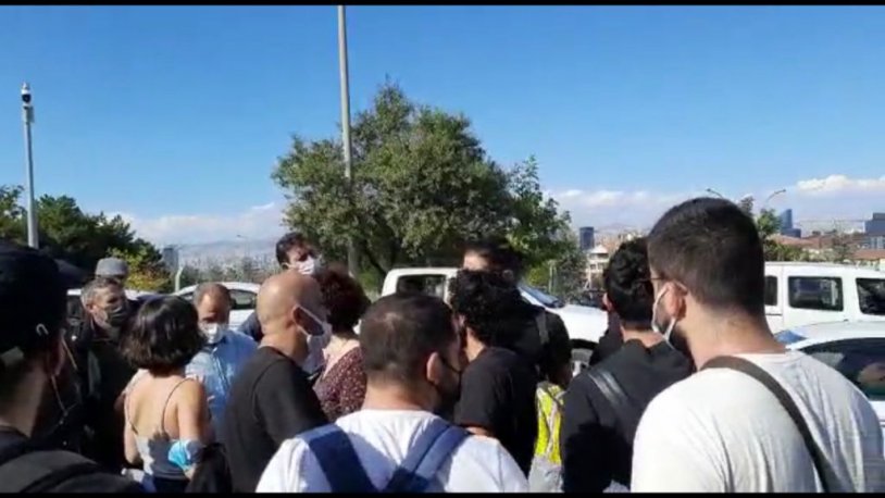 ODTÜ mezuniyet töreninde 5 öğrenciye 'pankart' gözaltısı!