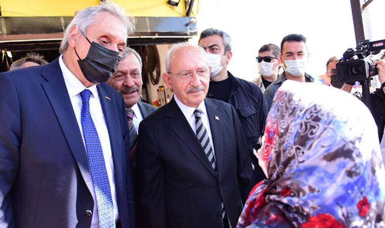 Kılıçdaroğlu, "Gömeceğim, gömeceğim. Meraklanma" diye cevap verdi