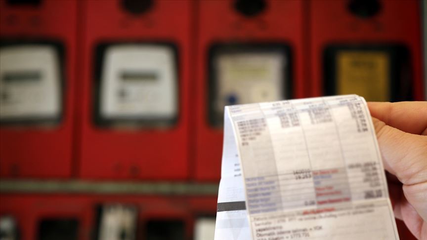 AKP'ye göre Türkiye uçtu gidiyor...Yurttaş elektirik faturasını ödeyemiyor