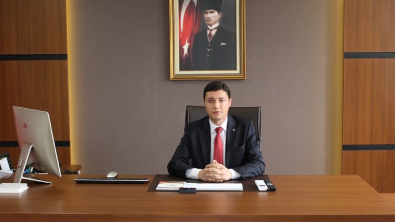 AKP'nin Kaymakamı çoştu...'Bu ne hadsizlik' diyerek öğretmeni öğrencilerinin önünde sınıftan kovdu