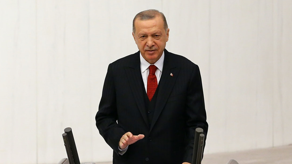 AKP'li Cumhurbaşkanı Erdoğan Meclis Genel Kurulu'nda konuşuyor..Meclis'in işlevsellik kazandığını iddia etti