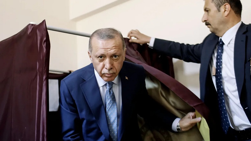Saray'ın yazarları da AKP'deki çöküşü gördü: Memnuniyetsizlikleri sıraladı