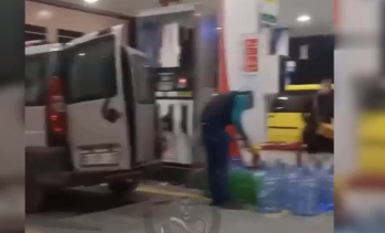 2021 Türkiye'si... İşte damacanalı benzin kuyrukları!