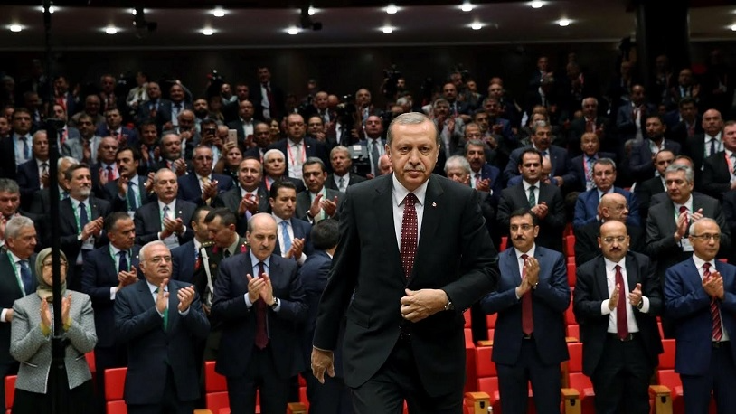 Flaş iddia: "AKP gidiyor, giderayak devleti soymak için her türlü numarayı çekiyor..."