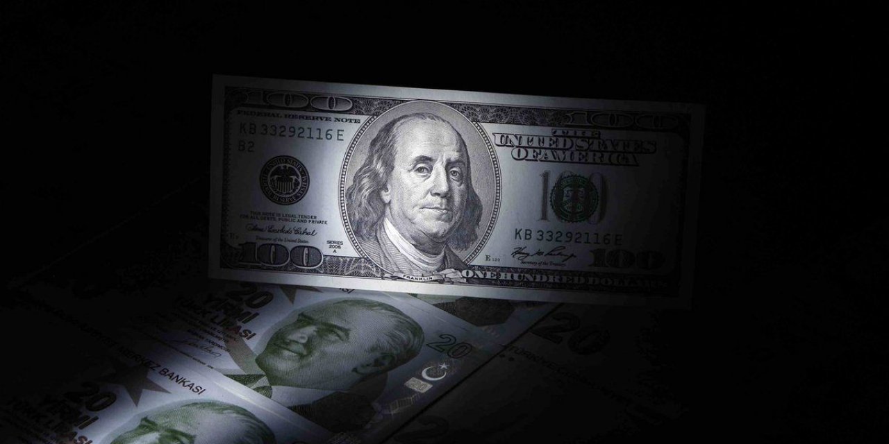 AKP'li eski vekile 1 milyar dolarlık suçlama