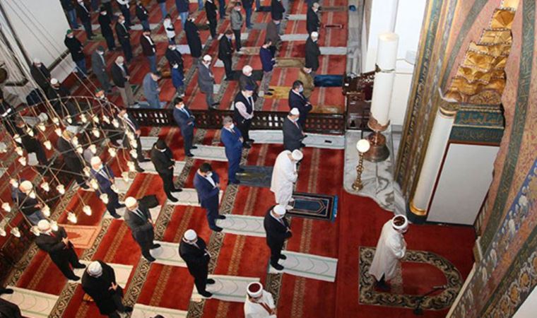 Yok artık dedirten rekor seccade fiyatı
