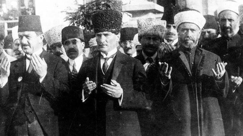 Diyanet'in 'Atatürk' inadı sürüyor!