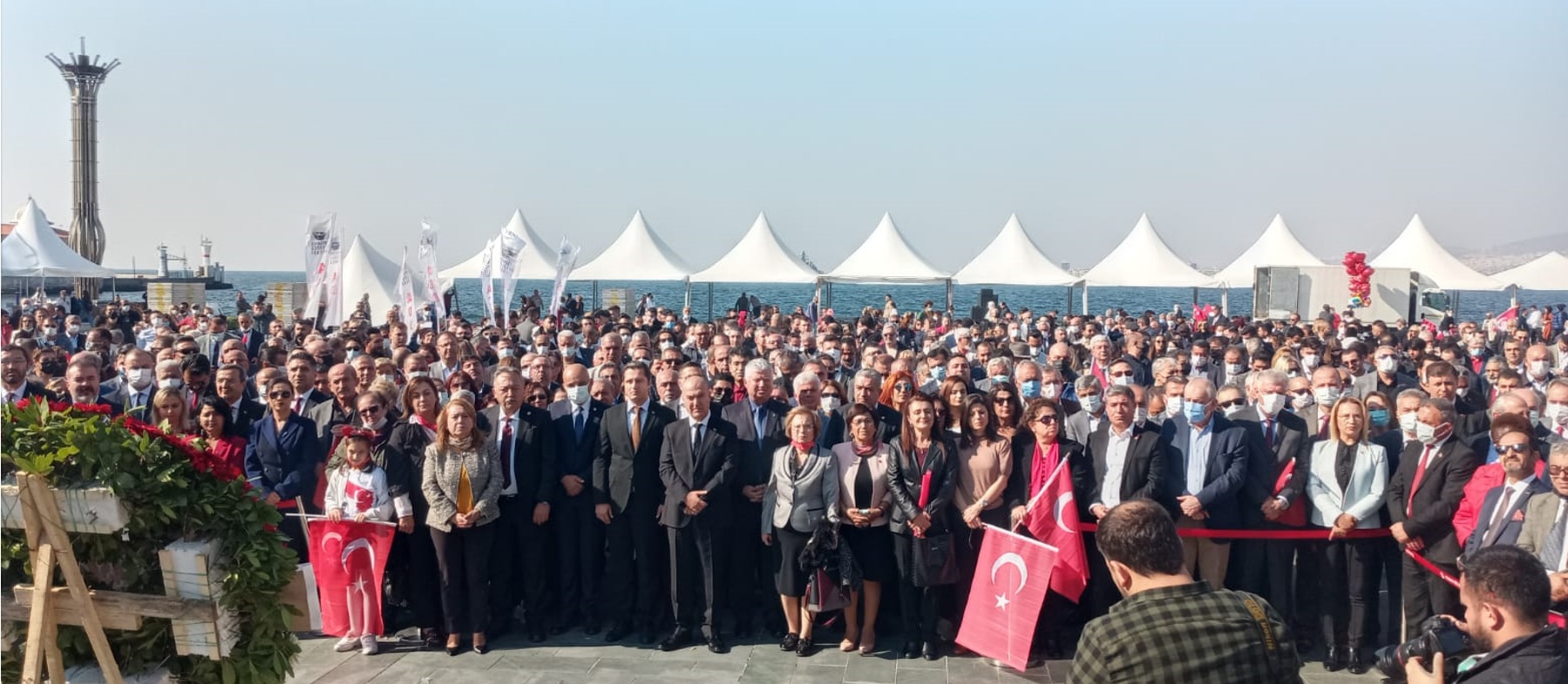 CHP İzmir'den coşkulu 29 Ekim kutlaması