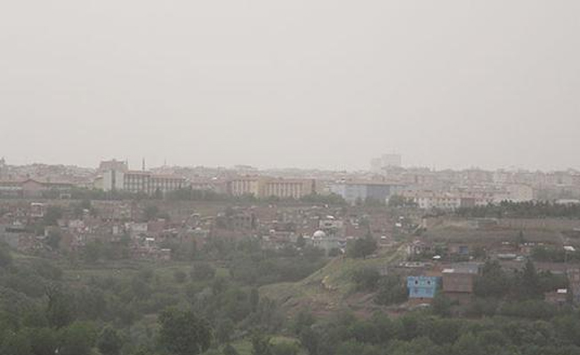 Yetkililer Diyarbakır'da uyardı: Zorunlu olmadıkça dışarı çıkmayın