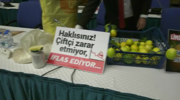 Tarım Bakanlığı bütçesi protesto ile başladı!