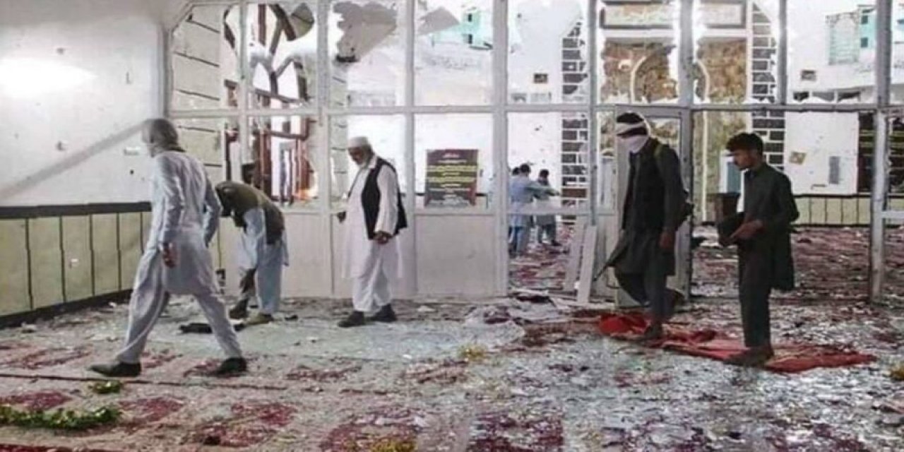Afganistan'da camiye bombalı saldırı! Çok sayıda yaralı var...