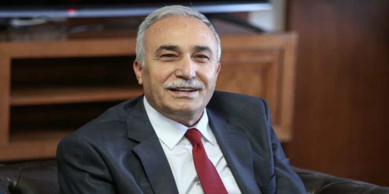 AKP'de istifası kabul edilmeyen Ahmet Eşref Fakıbaba: Tehdit ediliyorum