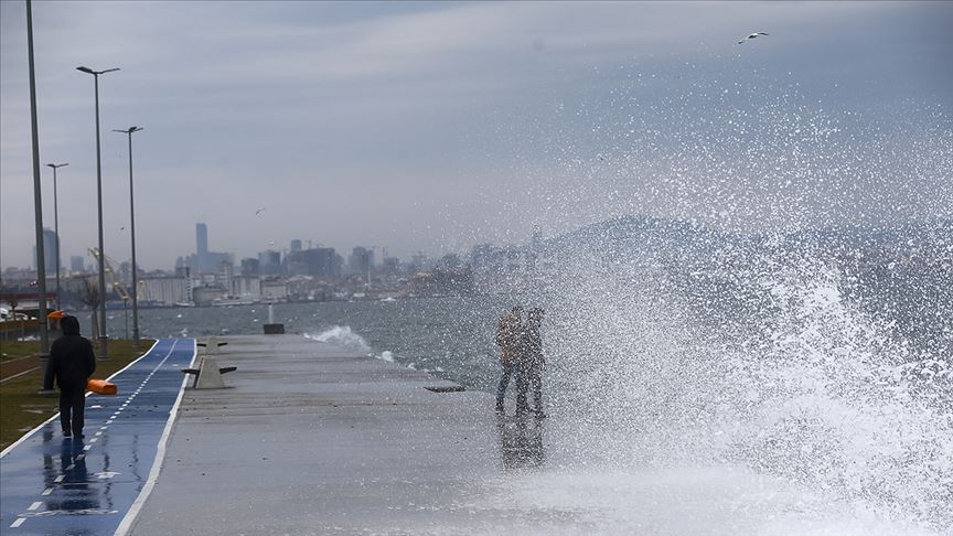 İstanbul'a 'sarı' kodlu lodos uyarısı