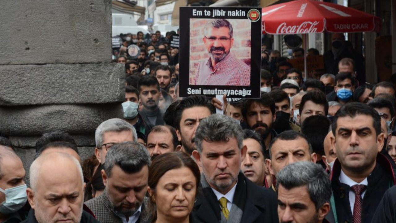 Tahir Elçi ölümünün altıncı yılında anıldı: 'Adalet adalet diye haykırıyoruz'
