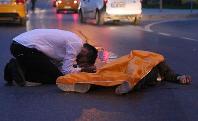 Bu sabah İstanbul'da yaşandı... Dakikalarca yerinden kımıldayamadı