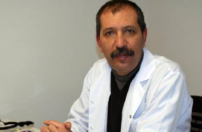 Aşı karşıtlarından profesöre tehdit: "Seni asacağız"