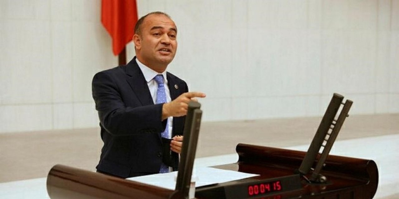 CHP'li Özgür Karabat'tan çok önemli iddia: Demirören'in İtalyan ortağı kaçak bahis işi yapıyor!
