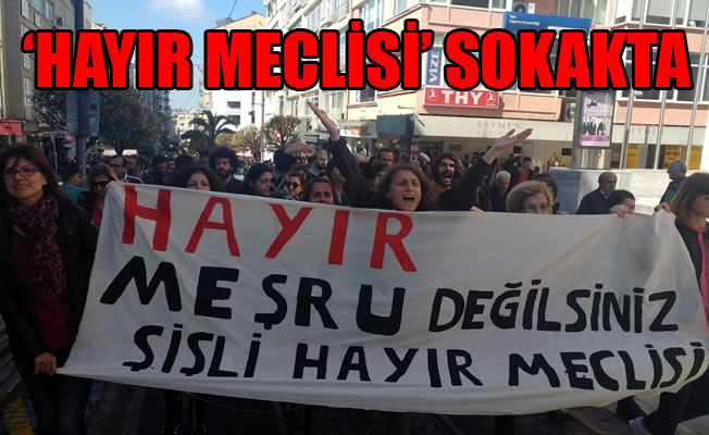 Kadıköy'de eylem: Hayır'ımız gasp edildi