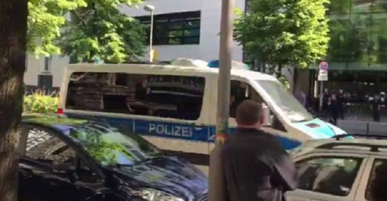 SPD genel merkezi boşaltıldı