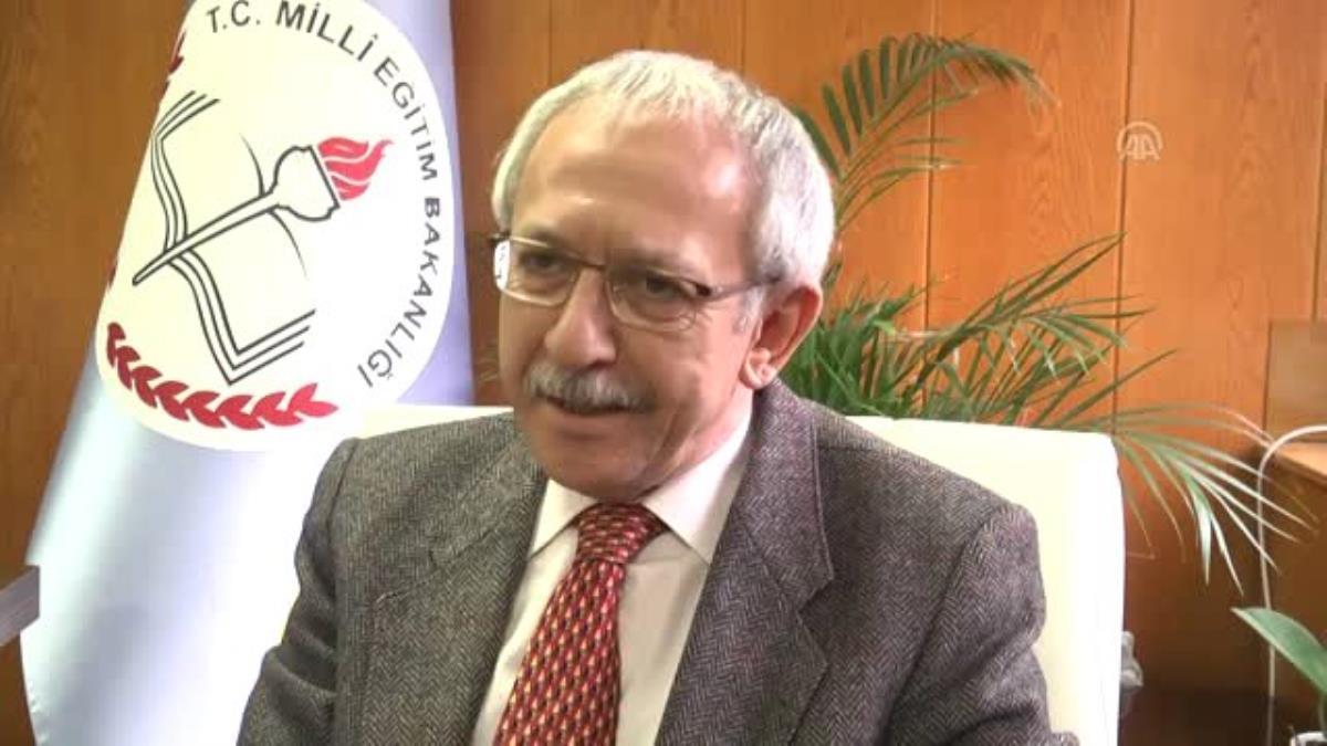 Ahmet Emre Bilgili kimdir? Eski MEB Bakan yardımcısı Ahmet Emre Bilgili kaç yaşında, nereli? Ahmet Emre Bilgili biyografisi!