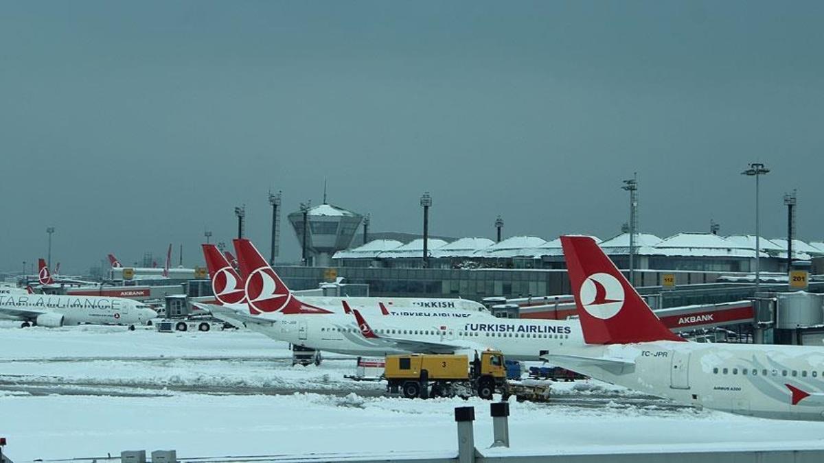 Uçak seferleri iptal mi oldu? İstanbul Havalimanı uçuşlar iptal mi? Hangi uçuşlar iptal oldu? İşte iptal olan uçuşlar listesi!