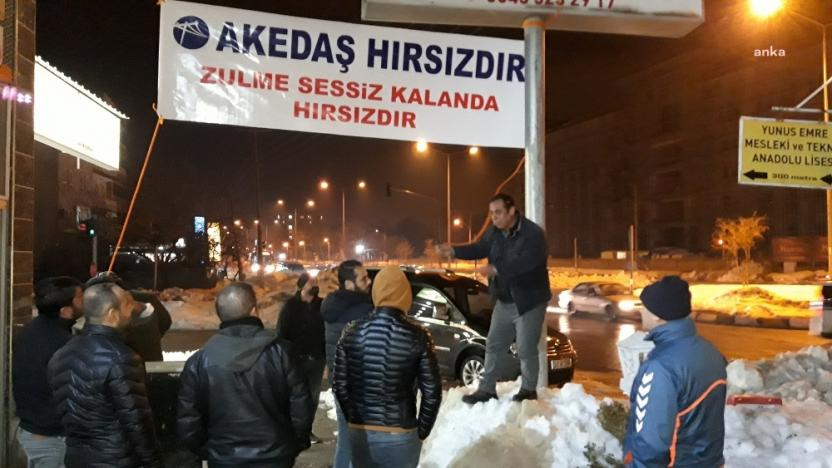 Adıyaman’da elektrik zamlarını protesto eden esnaf gözaltına alındı
