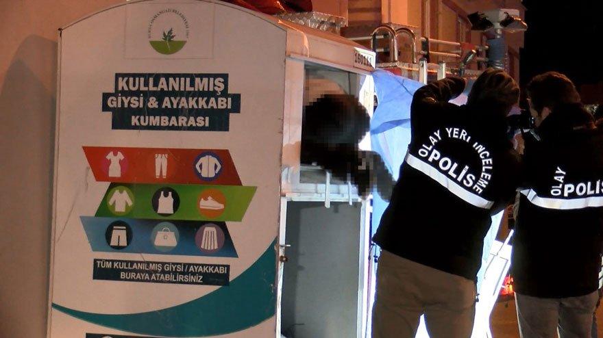 Giysi kumbarasından eşya almak isterken öldü