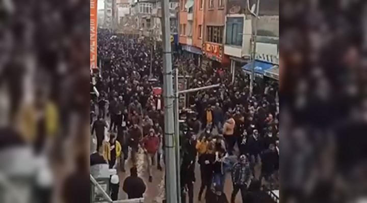 Elektrik faturası isyan ettirdi... Halk sokaklara döküldü!
