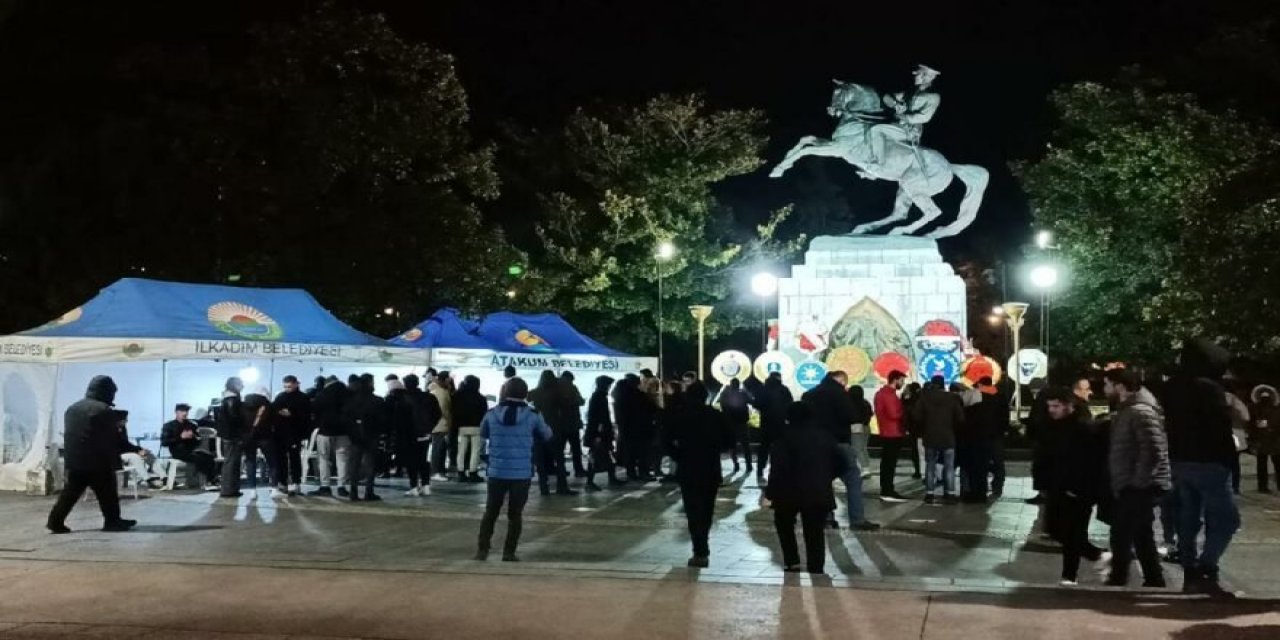 Samsun'da Onur Anıtı’nda nöbet devam ediyor!