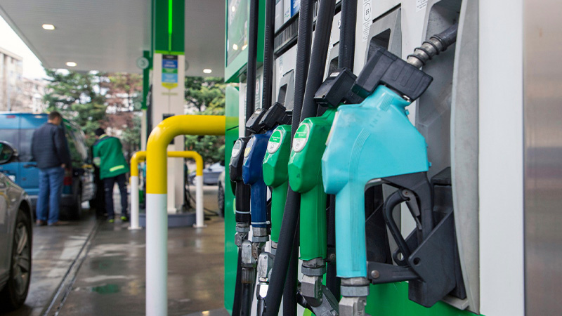 Mazota zam var mı 2022 17 Şubat? Benzine, mazota zam mı geldi? Benzin litre fiyatı, mazot litre fiyatı kaç TL?