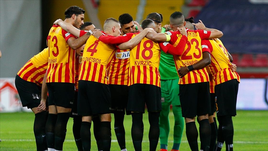Kayserispor'a corona şoku: 3 pozitif vaka birden