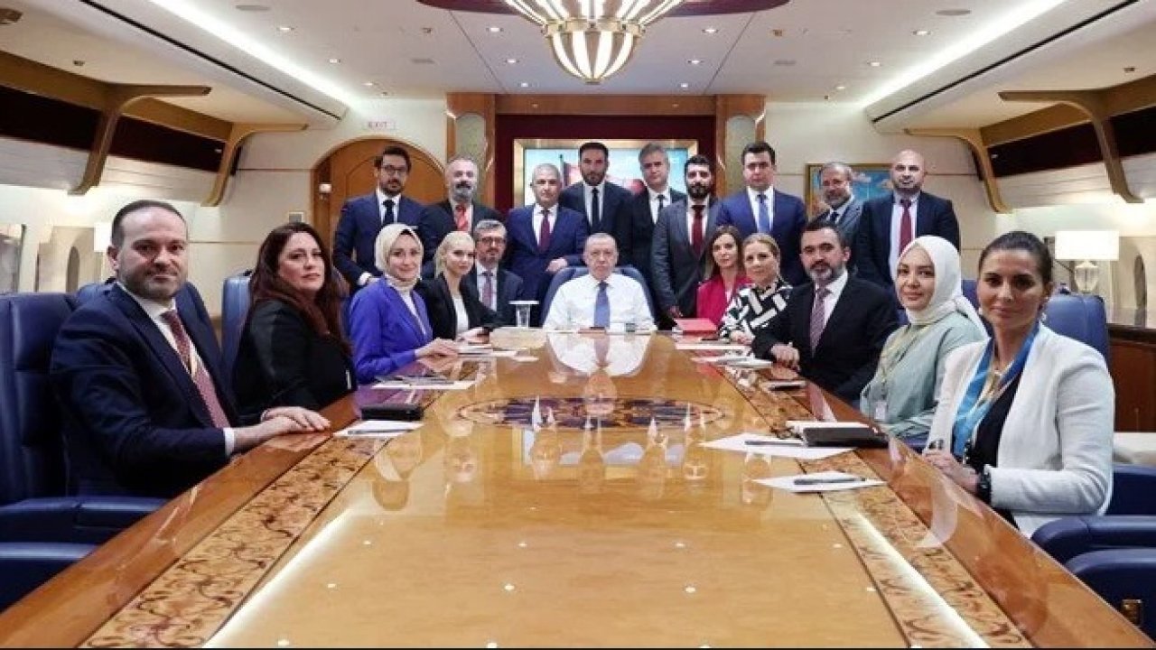 Erdoğan'dan BAE dönüşü sosyal medya sansürü açıklaması