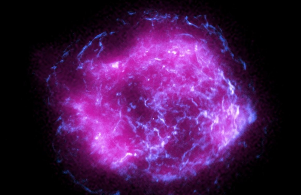 NASA, 400 yıl önce patlayan yıldızı görüntüledi