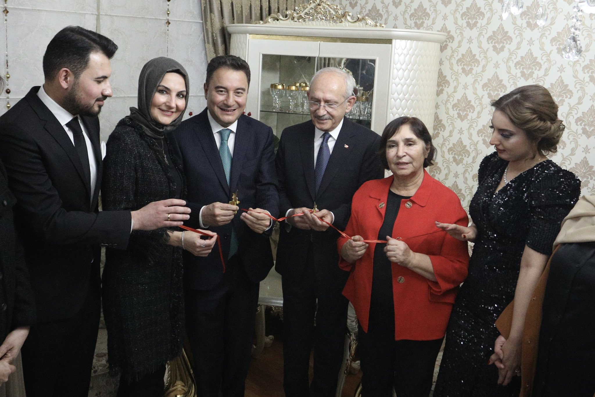 Ali Babacan, Kemal Kılıçdaroğlu’ndan kız istedi