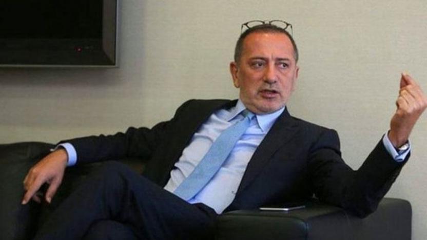 Altaylı: 'Geççek'i beğenmediyseniz 'Geçmiycek işte geçmiycek' adlı eser seslendirin