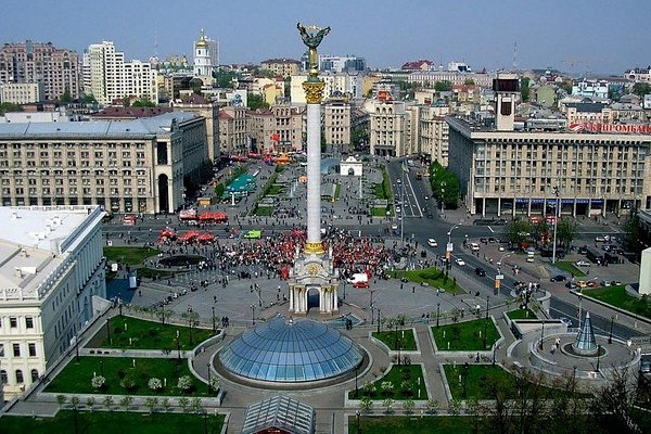 Kiev'de sokağa çıkma yasağı ilan edildi