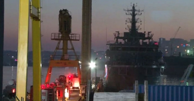 Tuzla'da gemi yangını