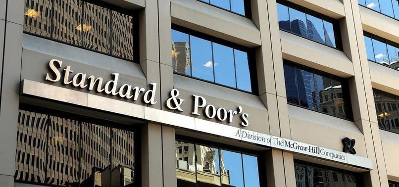 S&P, Rusya'nın kredi notunu düşürdü