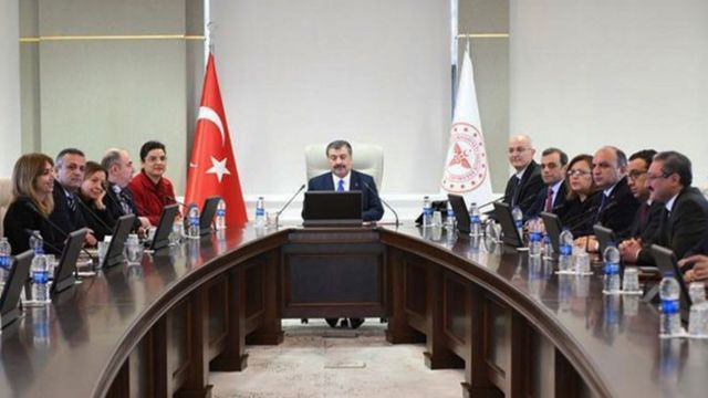 Sağlık Bakanı Fahrettin Koca, kaldırılan tedbirleri açıkladı