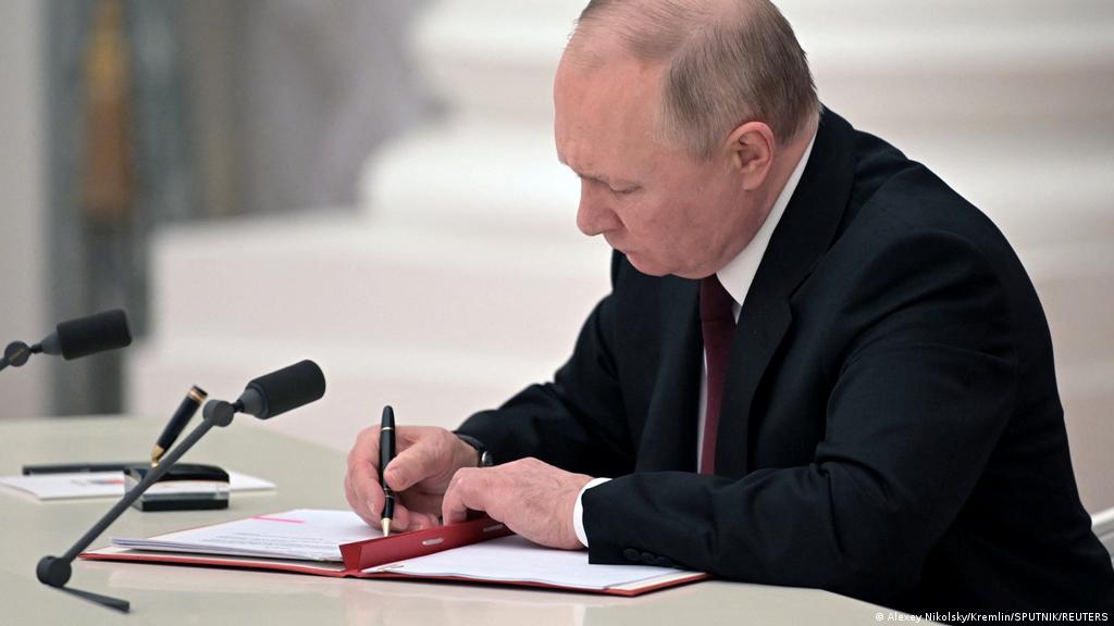 Putin'den flaş hamle! Yaptırımlara karşı hamle ile yanıt verdi