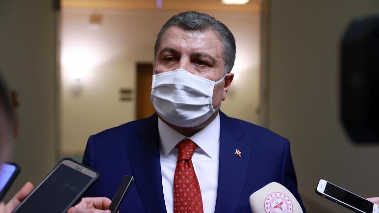 Erdoğan, doktorlar için 'gidiyorlarsa gitsinler' demişti, Bakan Koca'dan açıklama geldi...