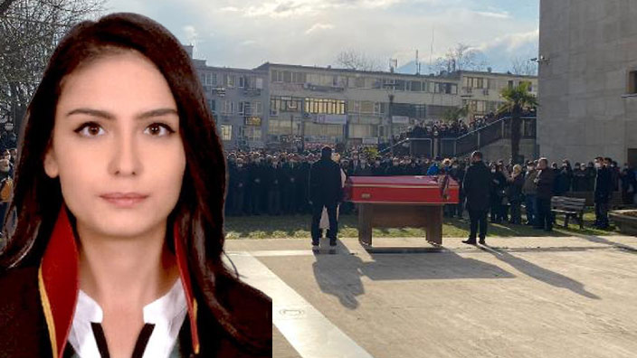 Bursa'da kadın hakim, parkta iple asılı halde ölü bulundu
